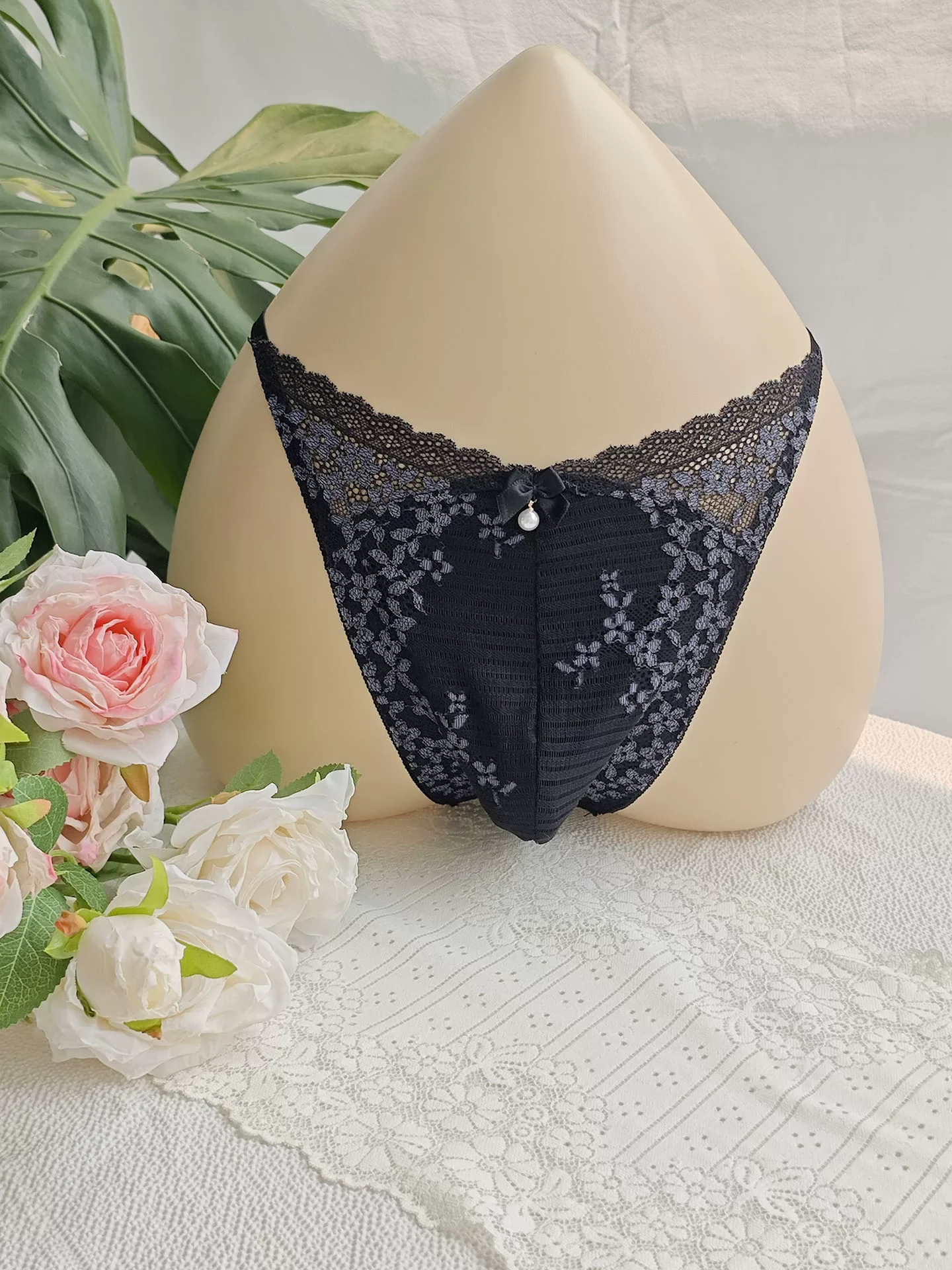 Embroidery Gift - Мужские трусы-брифы из черного кружева с