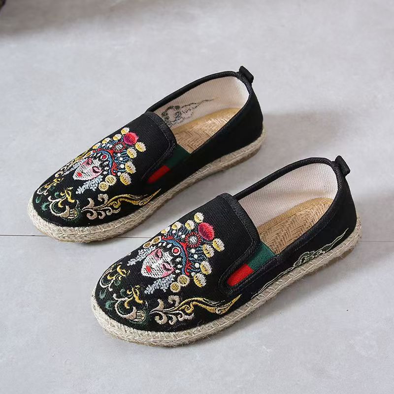 Женские тканевые туфли на плос – обзор и цена Embroidery Cloth